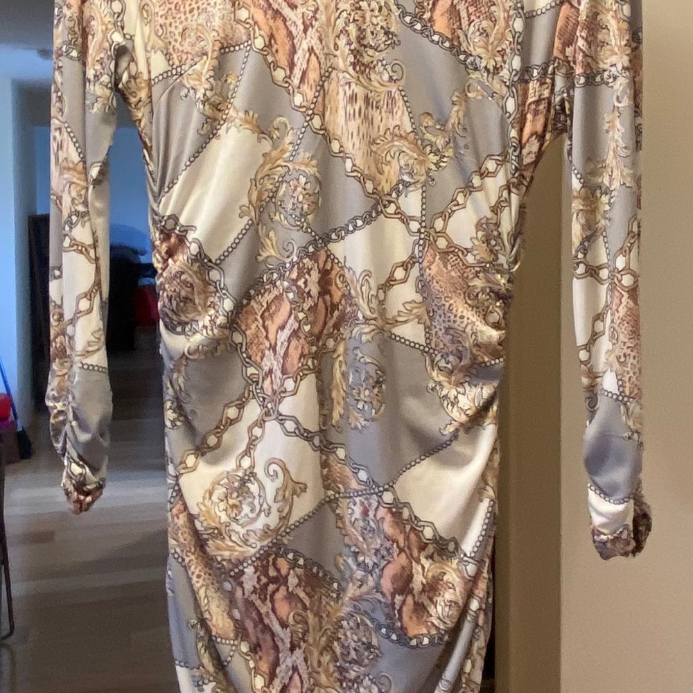 Pattern Midi Dress - Picture 2 of 3